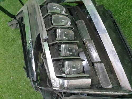 Битая Фара правая Cadillac Escalade 4 (2014-2020) LED