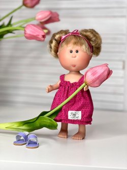 Кукла Nines виниловая 23см Little Mia (3150K)