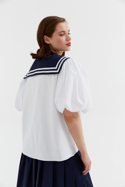 Блуза с воротником