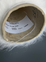 Пряжа Ilaria Aurora  (67% кидмохер, 5% меринос, 28% па) 1000м/100гр, белый (отбелка)