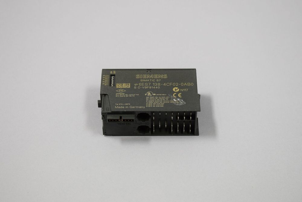 SIEMENS 6ES7138-4CF02-0AB0