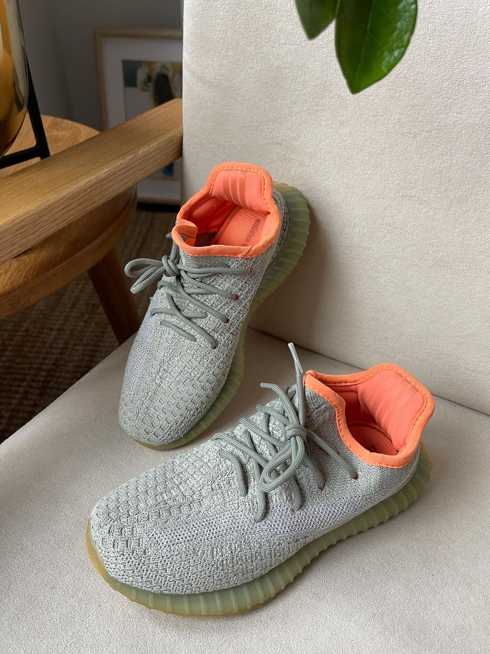 Кроссовки Adidas Yeezy, 31