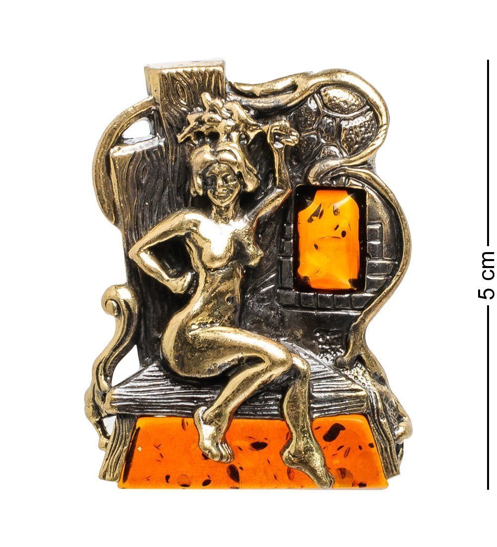 AM-1610 Магнит «Банщица» (латунь, янтарь)