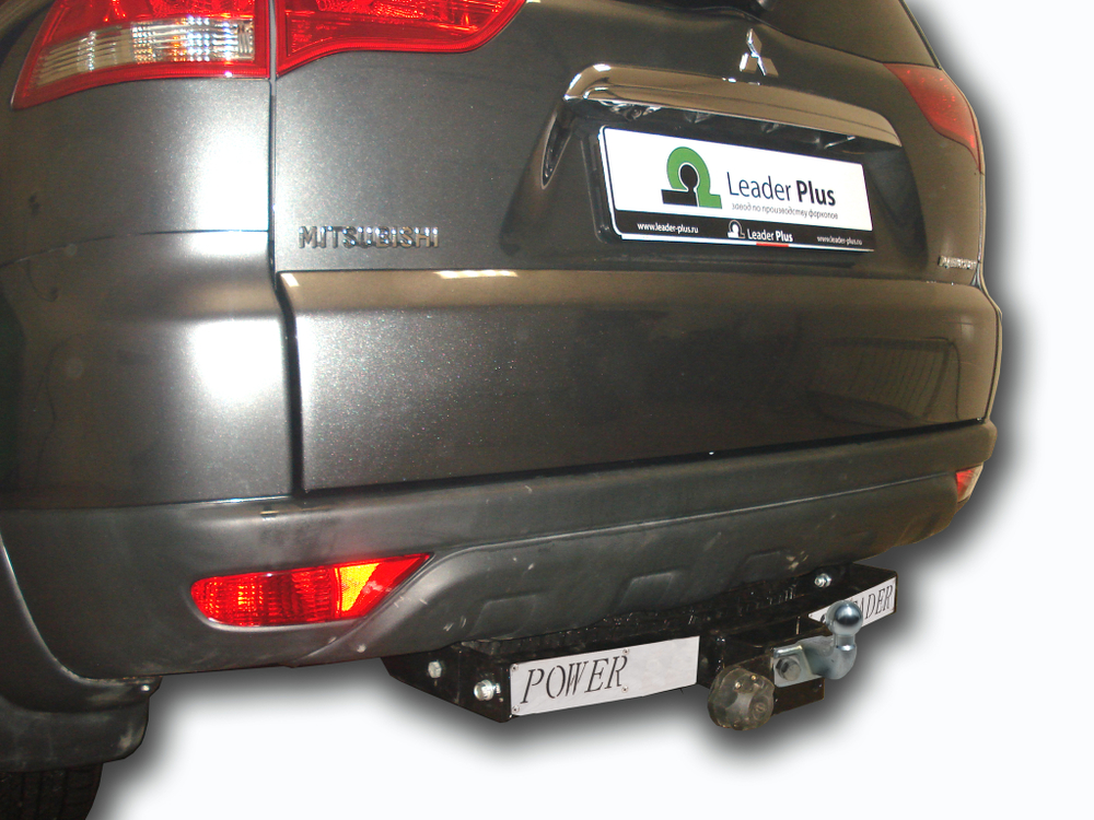 Фаркоп(прицепное) Лидер-Плюс для MITSUBISHI PAJERO SPORT 2 / 3 (2008-2021) (C НЕРЖ. ПЛАСТИНОЙ)(паспорт и сертификат в комплекте)(без электрики)M115-F(N)