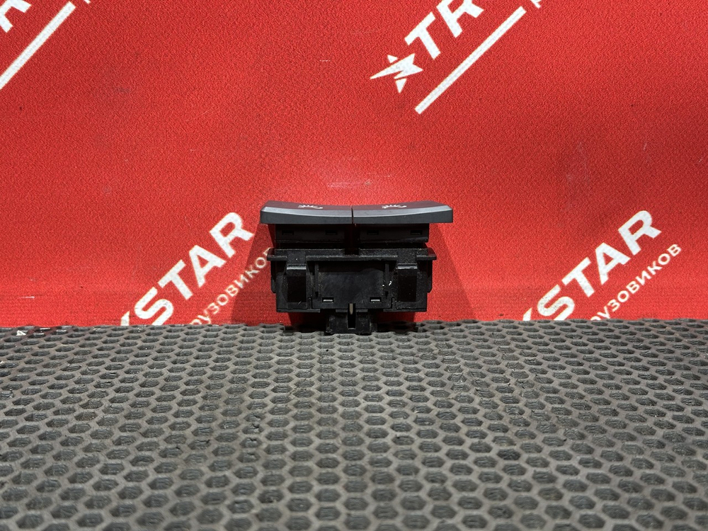 Кнопка регулировки освещения в салоне 2023г