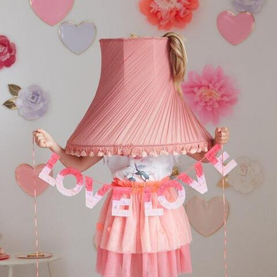 Гирлянда "Love"