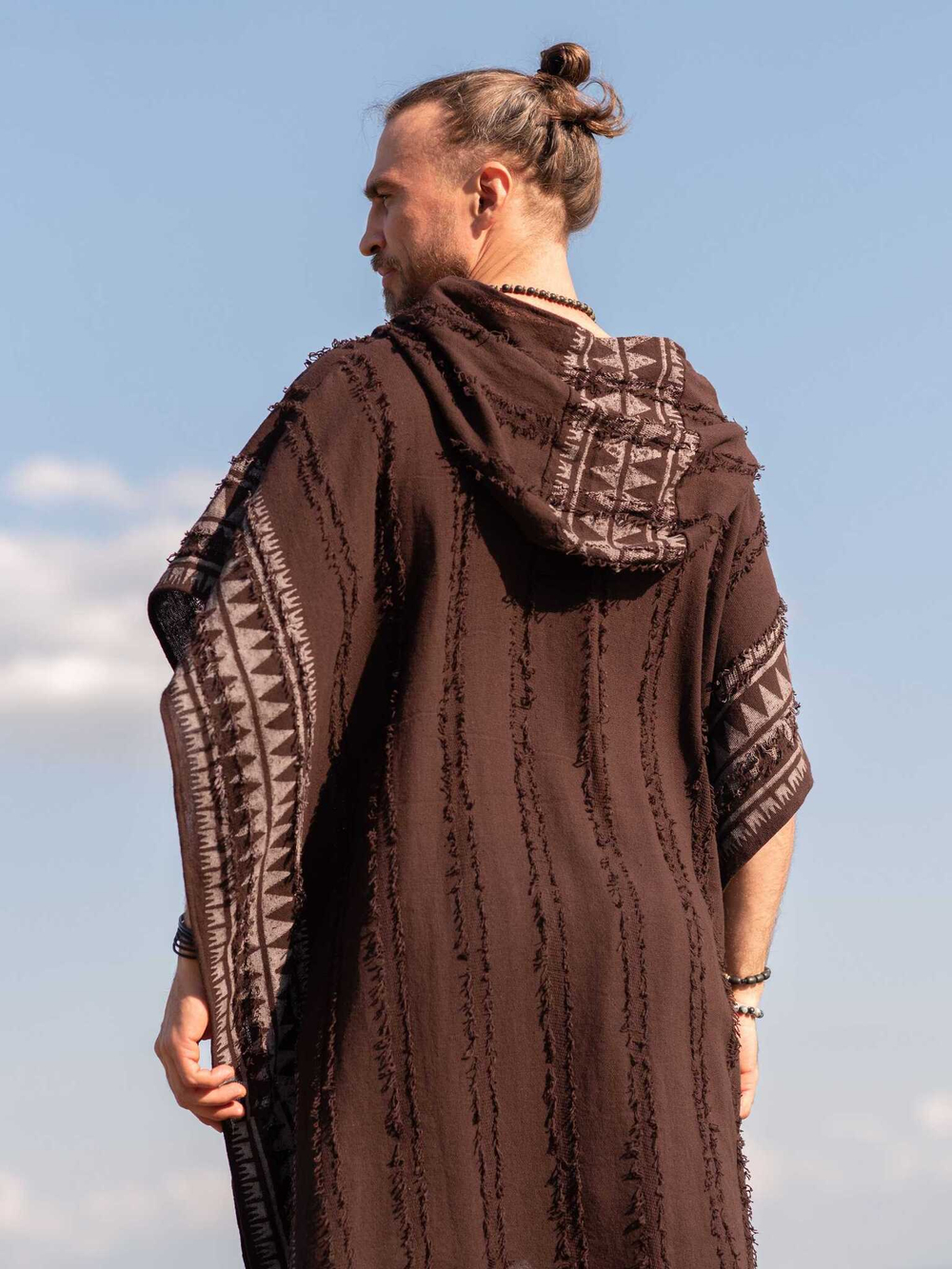 Накидка-пончо с капюшоном Tribal (коричневая)