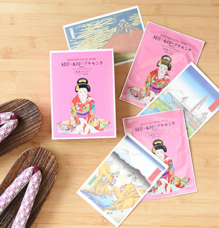 Маски с коэнзимом Q10, плацентой и зеленым чаем AISHODO Maiko Moisture Facial Mask