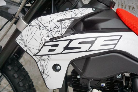 Мотоцикл кроссовый эндуро BSE Z1Y