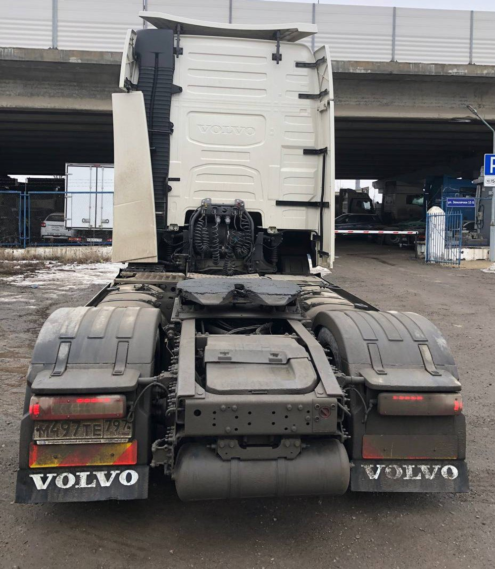Volvo FH 4x2 Седельный тягач FH-TRUCK (Дизельный, 12,8 л, 469 л.с., АТ)