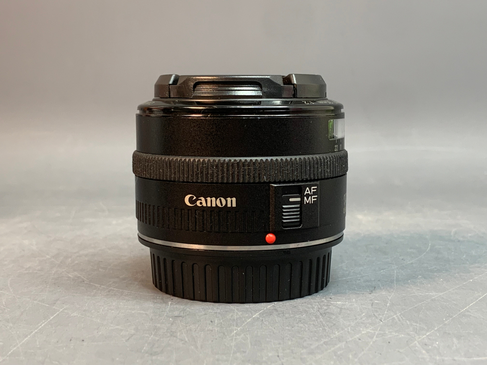 Canon 35mm F2 EF