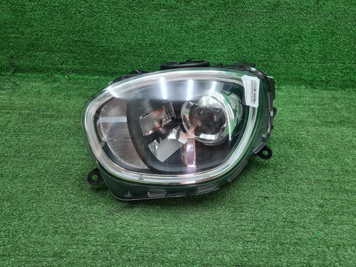 Фара левая Mini Countryman F60 (2016-2020) LED