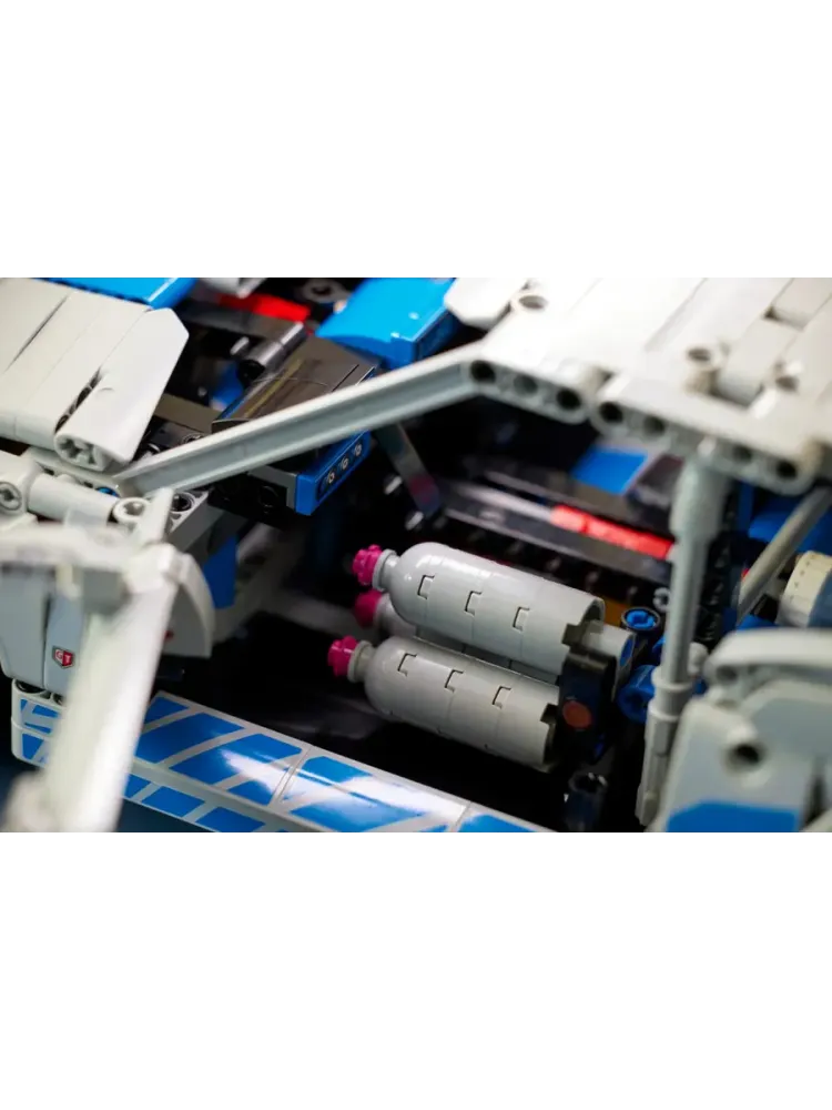 Конструктор Technic 42210 Форсаж 2: Nissan Skyline GT-R