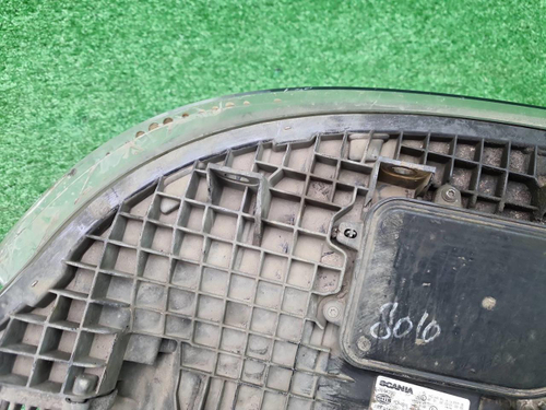 Фара левая Scania R-Series (2016-н.в.) галоген