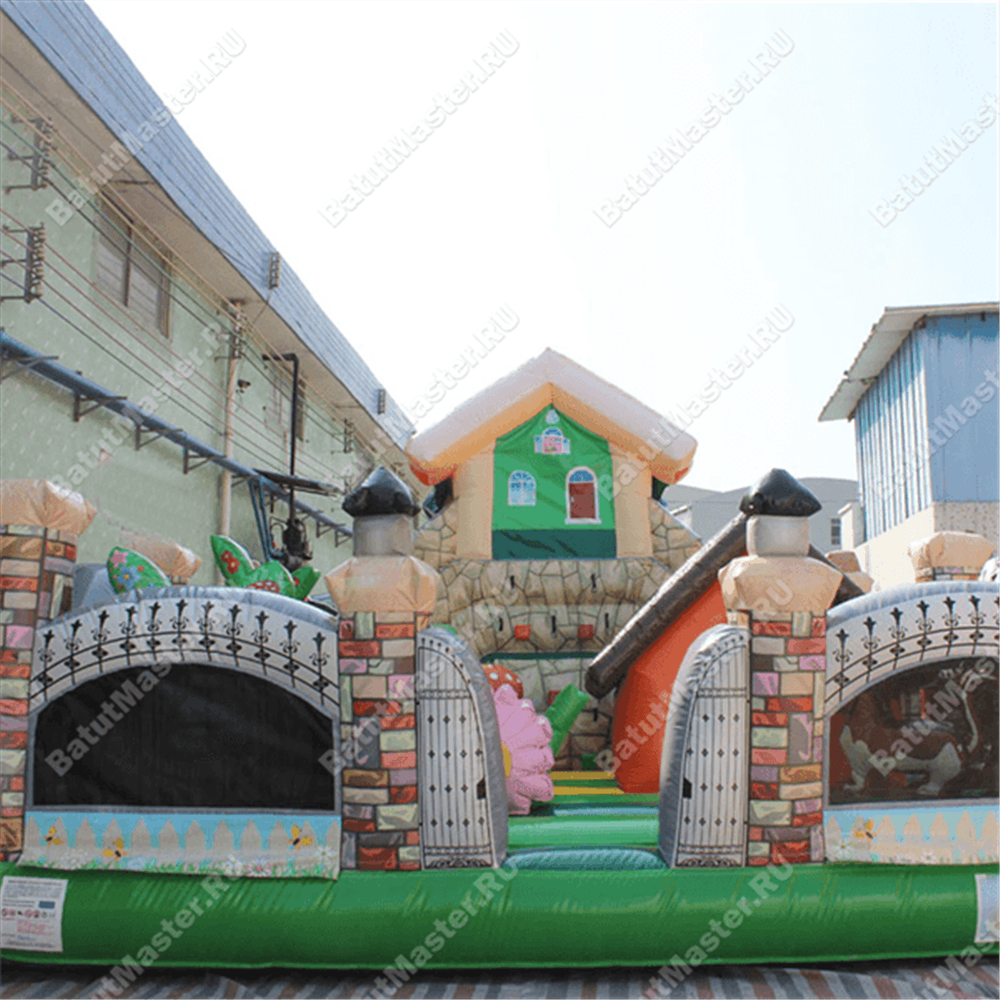 Коммерческий надувной батут "Терем" 9*6*4 м