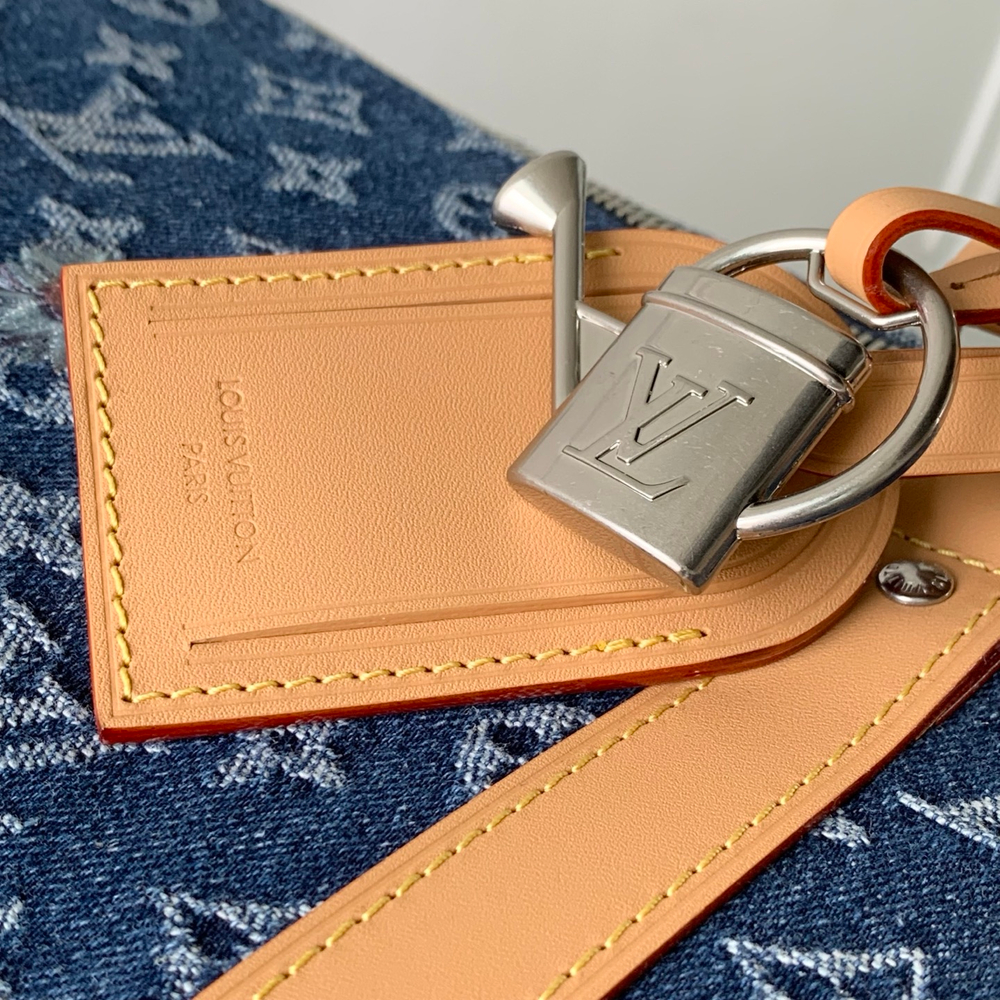 Louis Vuitton Keepall Bandouliere 50