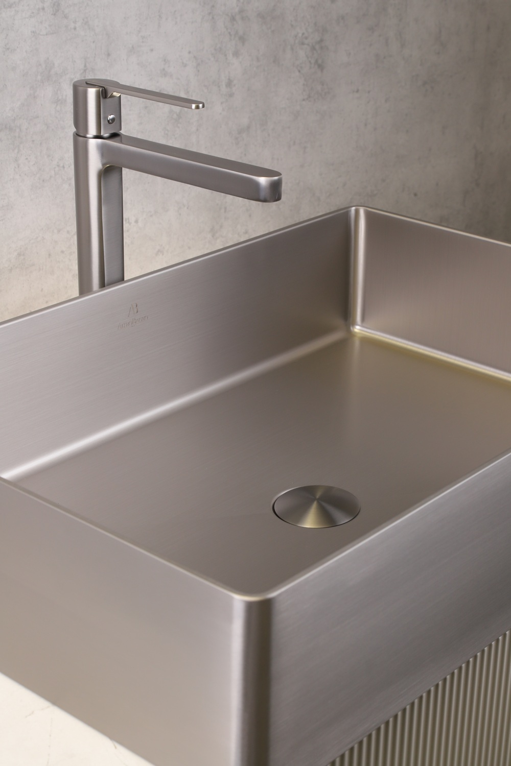 Раковина AltroBagno Solido 001022 MtGr из нержавеющей стали