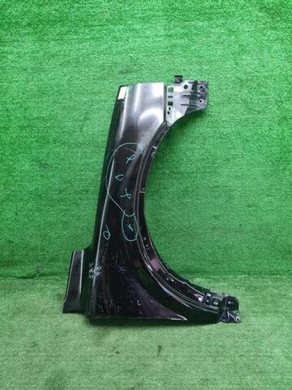 Крыло переднее правое Volvo XC90 1 (2002-2014)