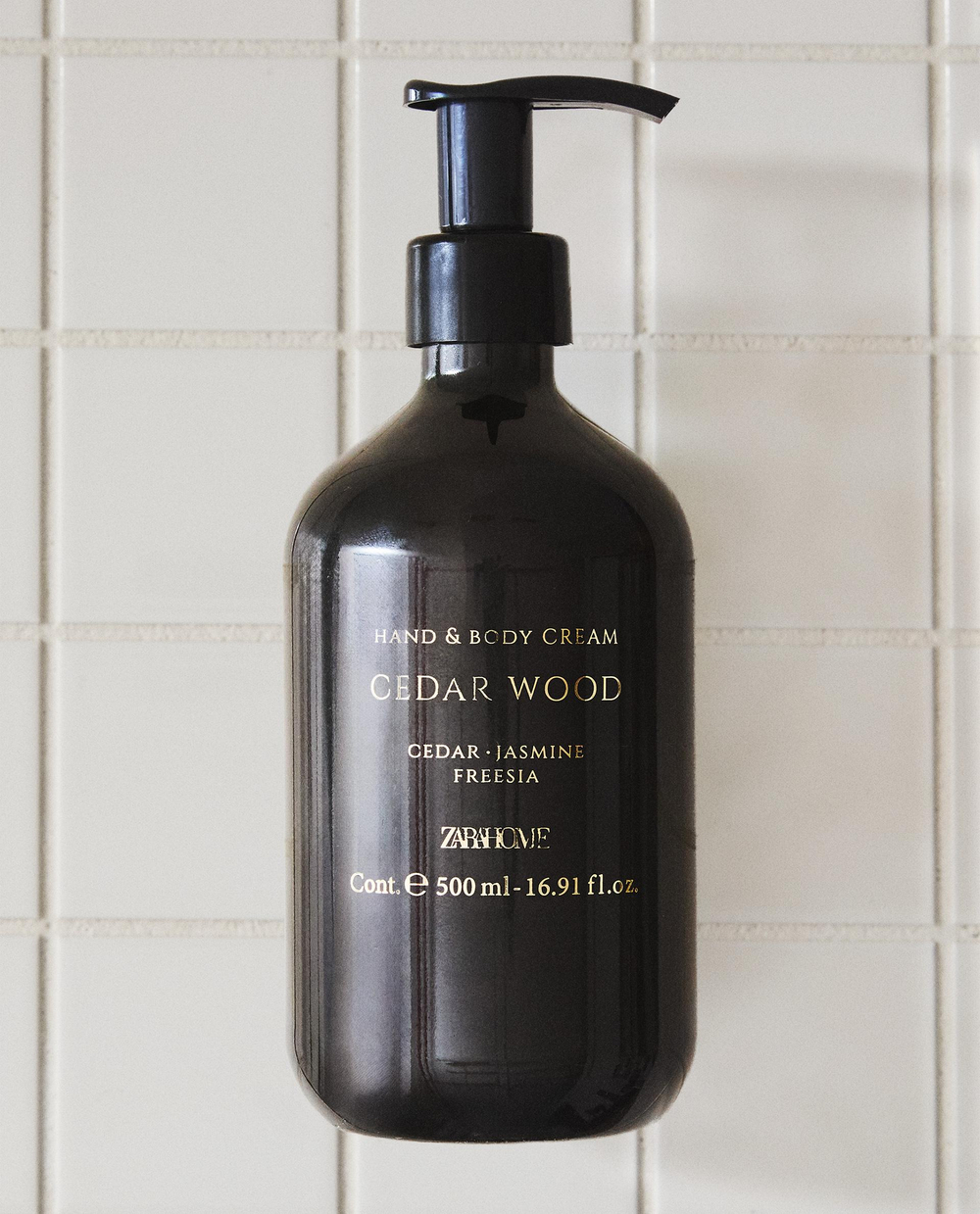 Zara Home Крем для рук Cedar Wood 500 мл питательный, парфюмированный, аромат древесный