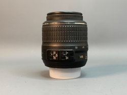 Nikon D5200 kit 18-55mm 3.960 кадров
