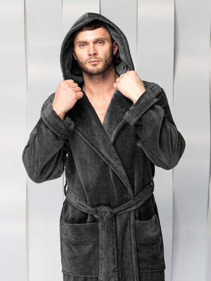 Халат мужской CODY с капюшоном Черный "Polens"