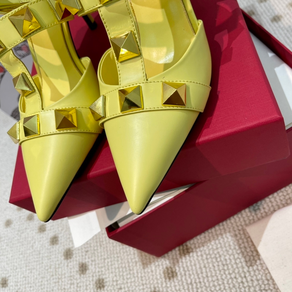 Valentino Garavani Roman Stud 8.5 cm