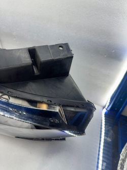 Оригинальная LED фара Hyundai Tucson L