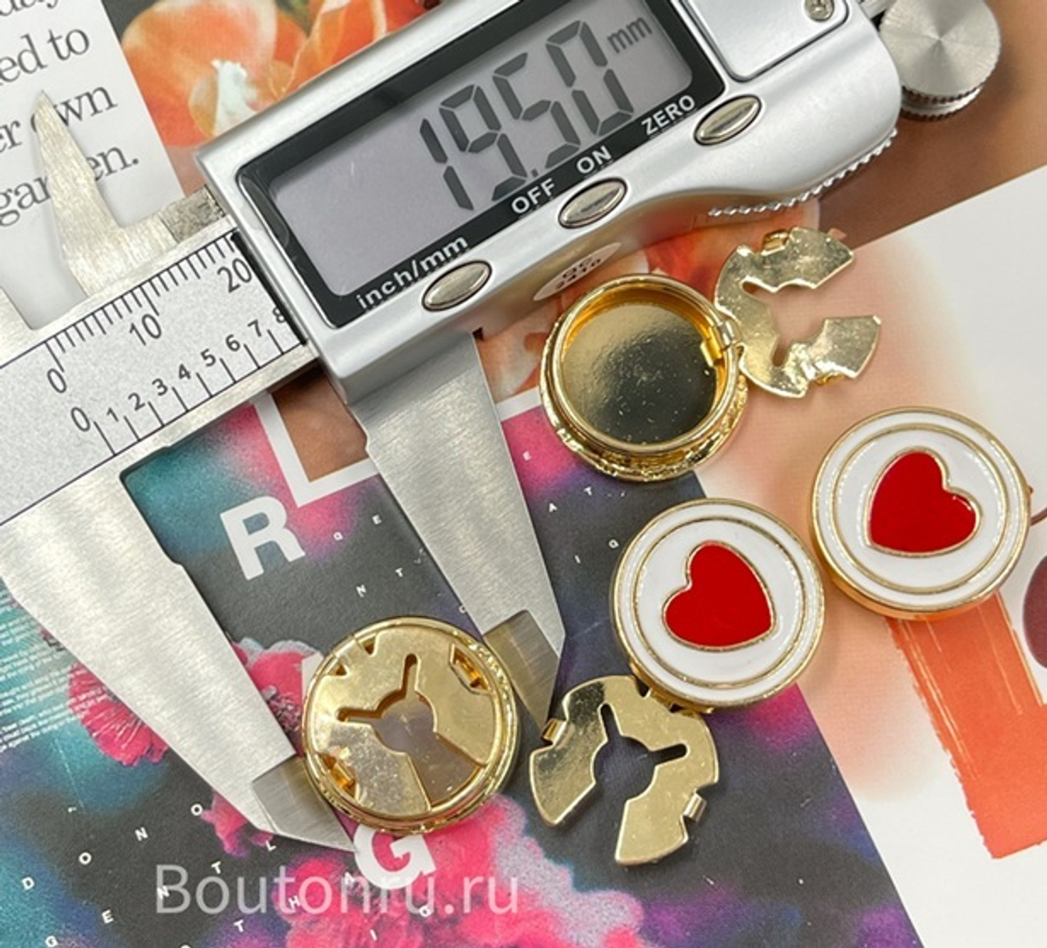 Топ-3 накладок на пуговицы