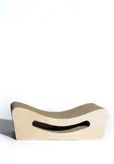 Зоо Няня Когтеточка-лежанка УЛЫБКА с игрушкой картон 49*21*16см