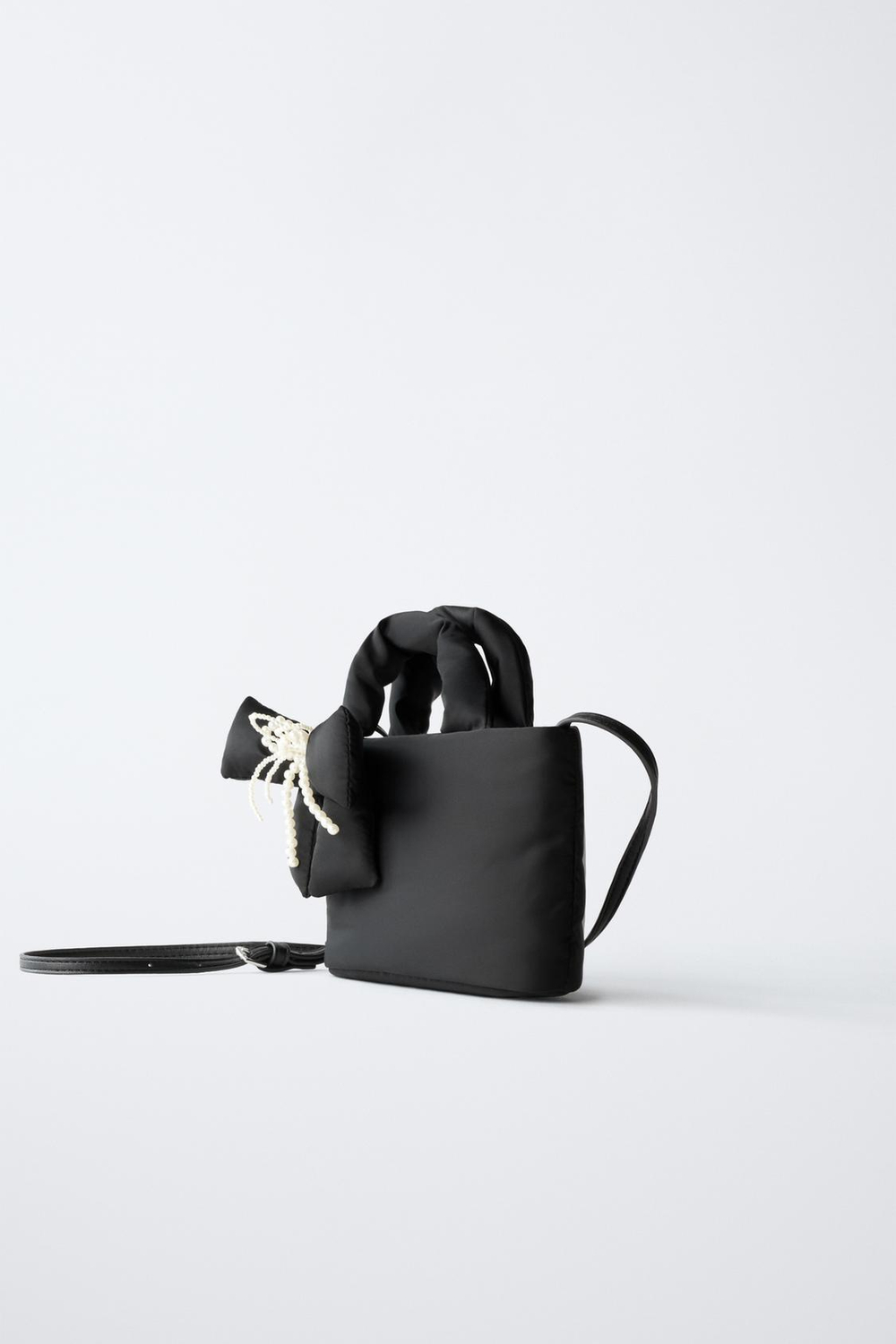 ZARA НЕЙЛОНОВАЯ СУМКА-МЕССЕНДЖЕР С БАНТОМ, ЧЕРНЫЙ