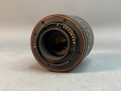 Sony DT 18-70mm 3.5-5.6