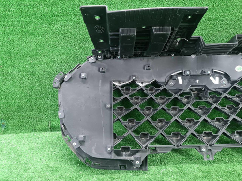 Решетка радиатора Chery Tiggo 8 Pro Max (2022-н.в.)