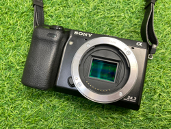 Sony NEX-7 Kit E 3.5-5.6 18-55mm OSS 900 кадров