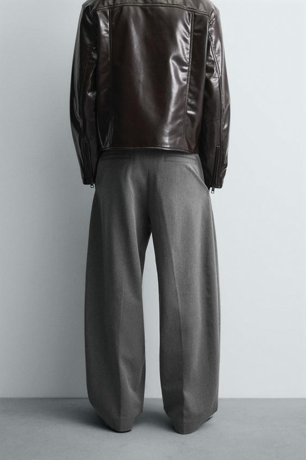 ZARA БРЮКИ BALLOON С ЗАЩИПАМИ И ПОЯСОМ, СЕРЫЙ