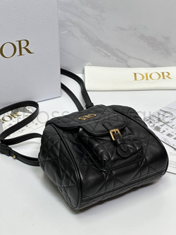Маленький рюкзак Dior Caro черного цвета