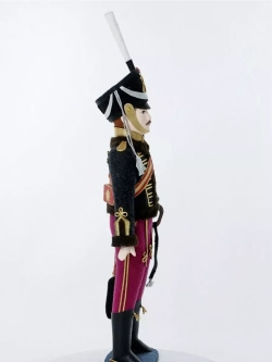 Кукла коллекционная фарфоровая Гусар Иркутского полка Россия 19 век