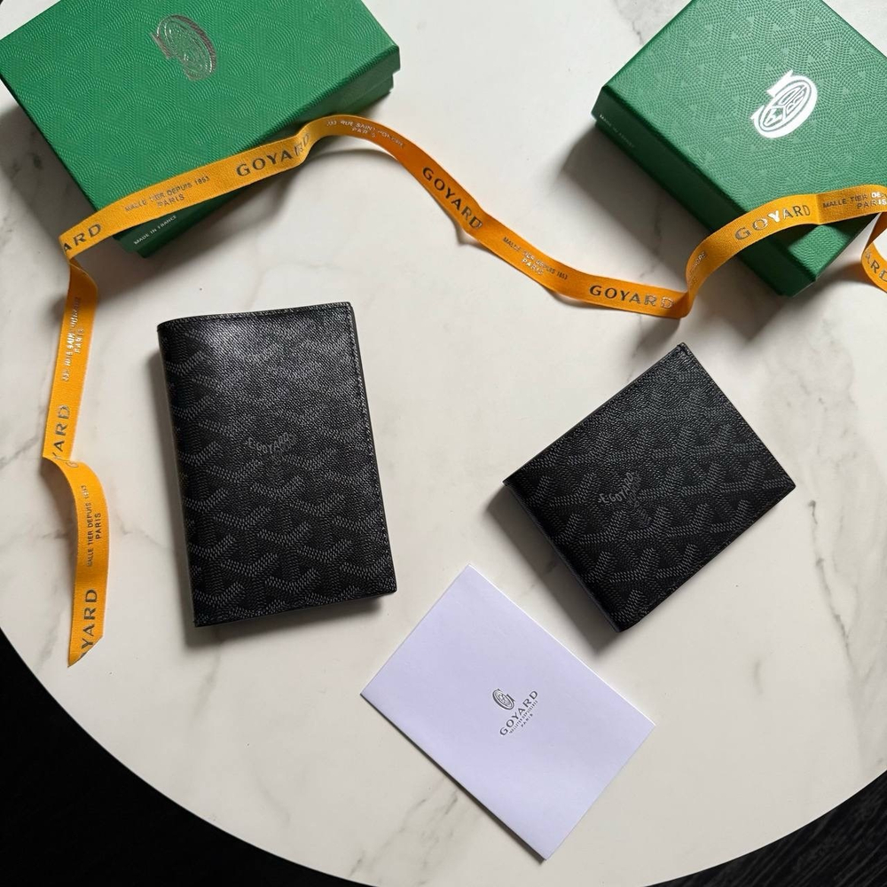 Обложка на паспорт Goyard