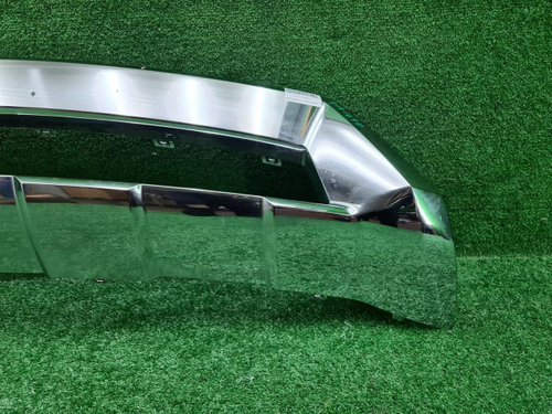Накладка перед. бампера Mercedes M W166 11-15 AMG