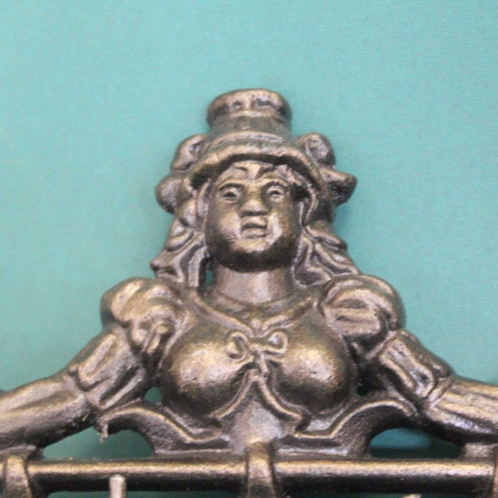 Стильная винтажная ключница