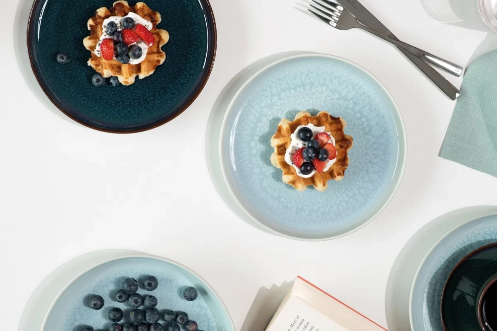 Like. by Villeroy&Boch Набор для завтрака «Работная черника» на 2 персоны (6 шт.) 19-5169-1900 + 19-5169-9651 + 19-5169-2640
