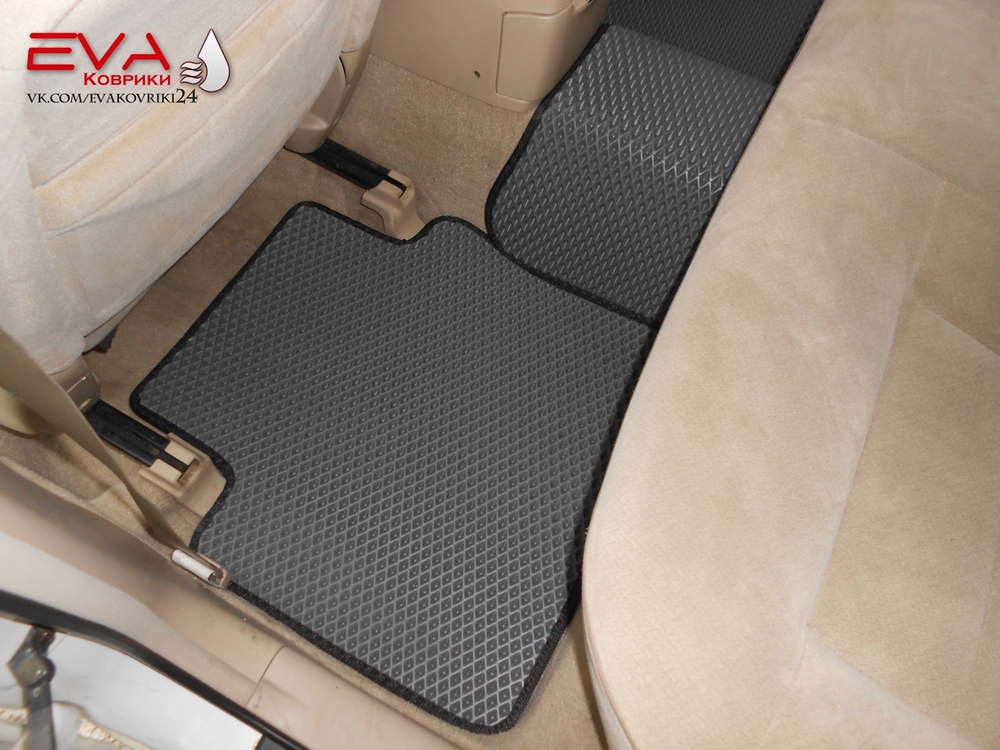 Toyota Mark II 9 поколение X110 (10.2000 - 11.2004) 2WD