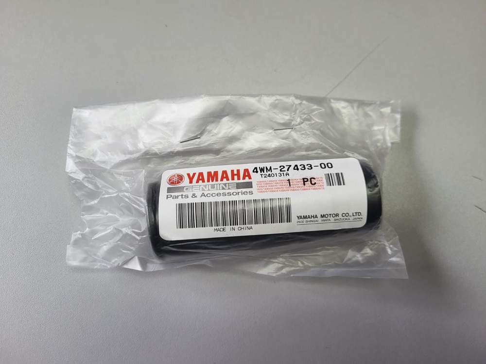 накладка на пассажирскую подножку Yamaha XV1600 XV1700 XV1900 XVS1100 XVS1300 XVS950 4WM-27433-00-00