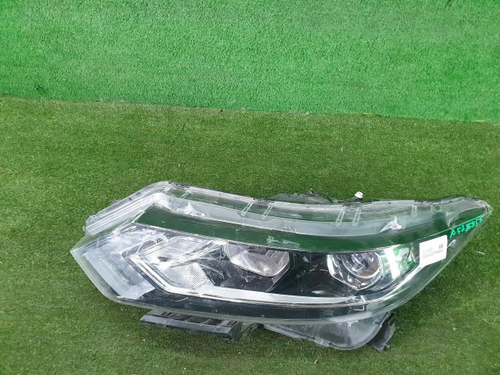 Битая Фара левая Nissan Qashqai 2 j11 (17-23) галоген