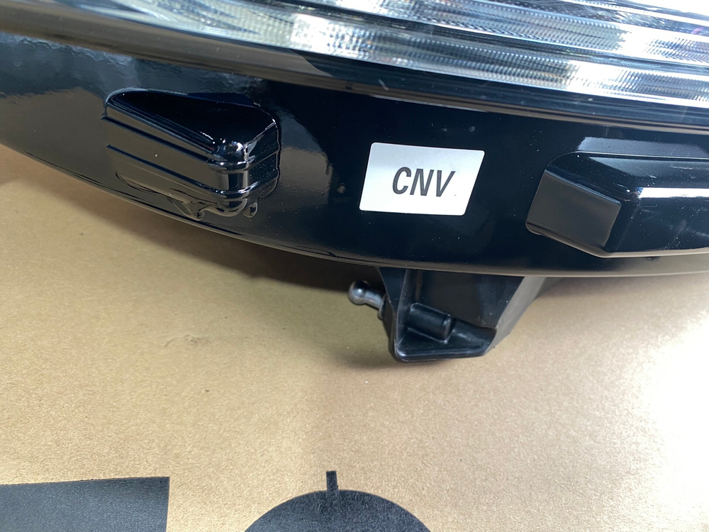 Оригинальная LED фара Ford Mondeo 2013+ (левая/правая)