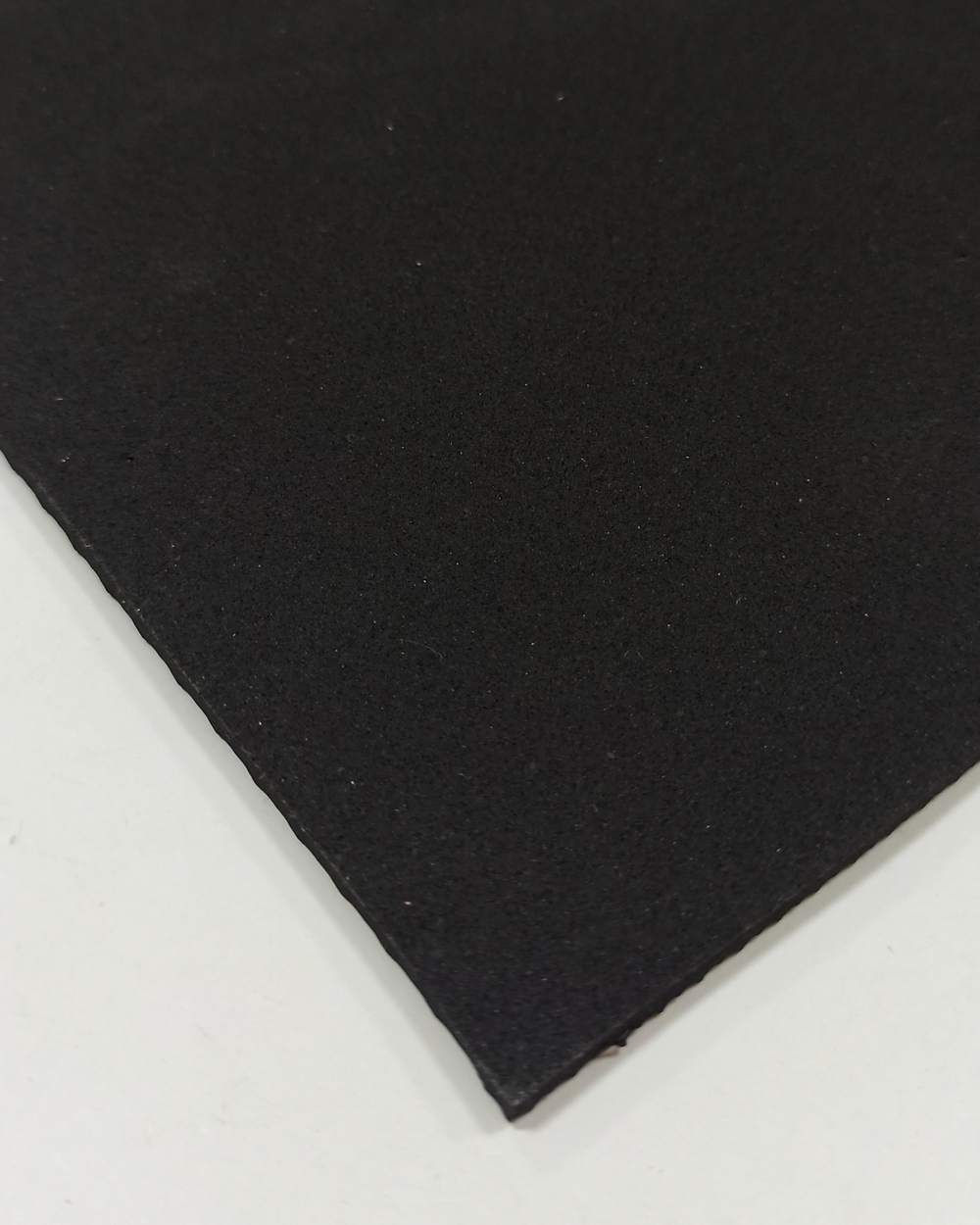 Микропористая резина для тапочек 3мм Черная