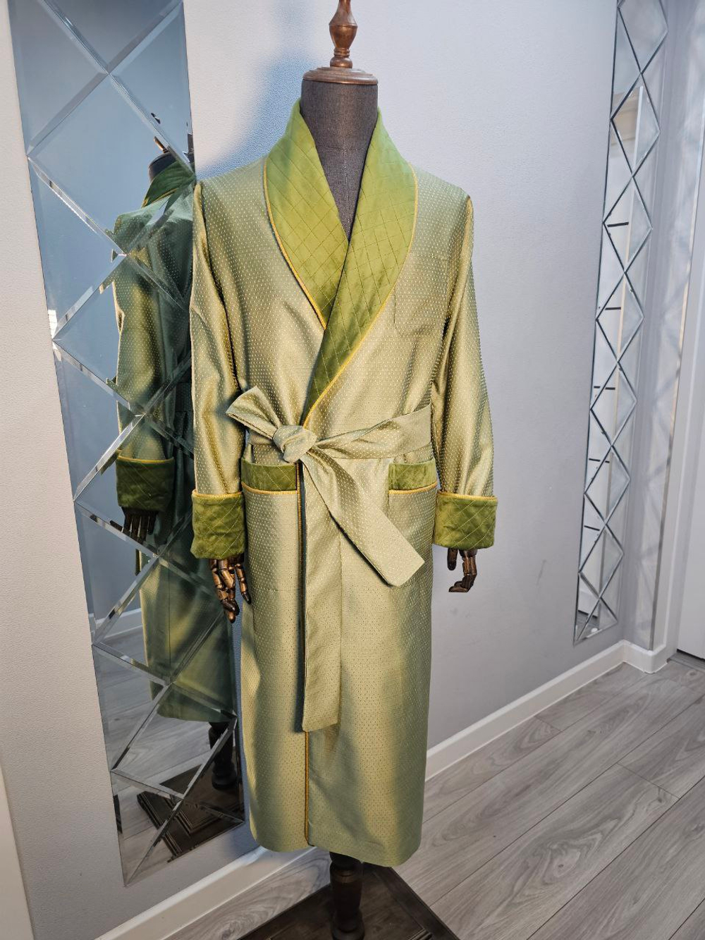 Халат жаккардовый со стеганным бархатом