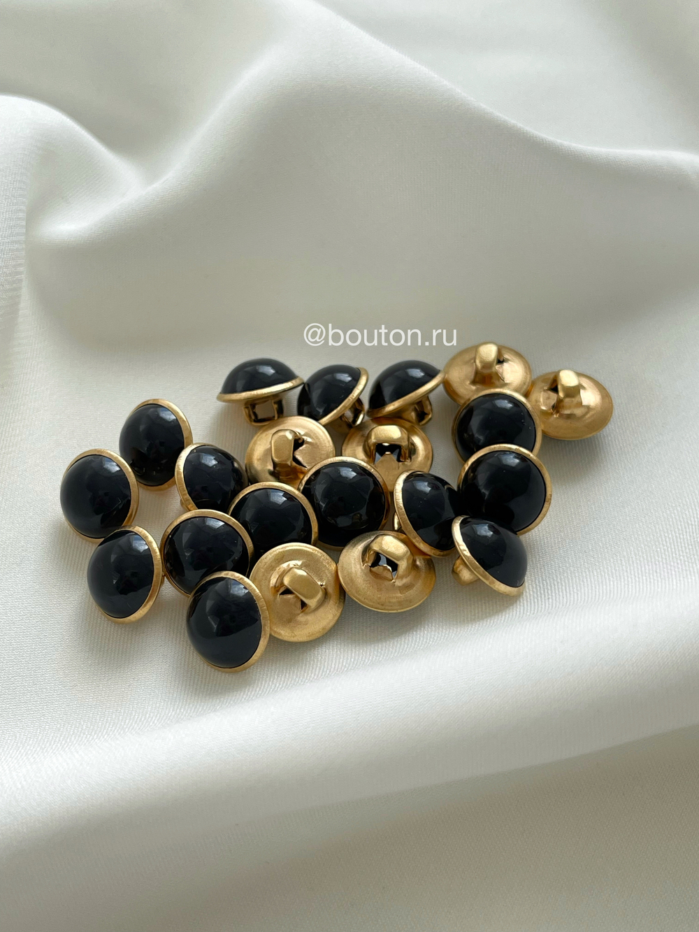 Пуговицы Золото черные