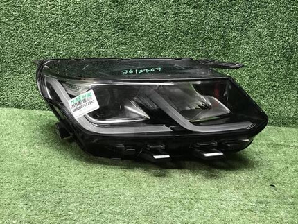Фара правая Geely Coolray (2019-2024) LED