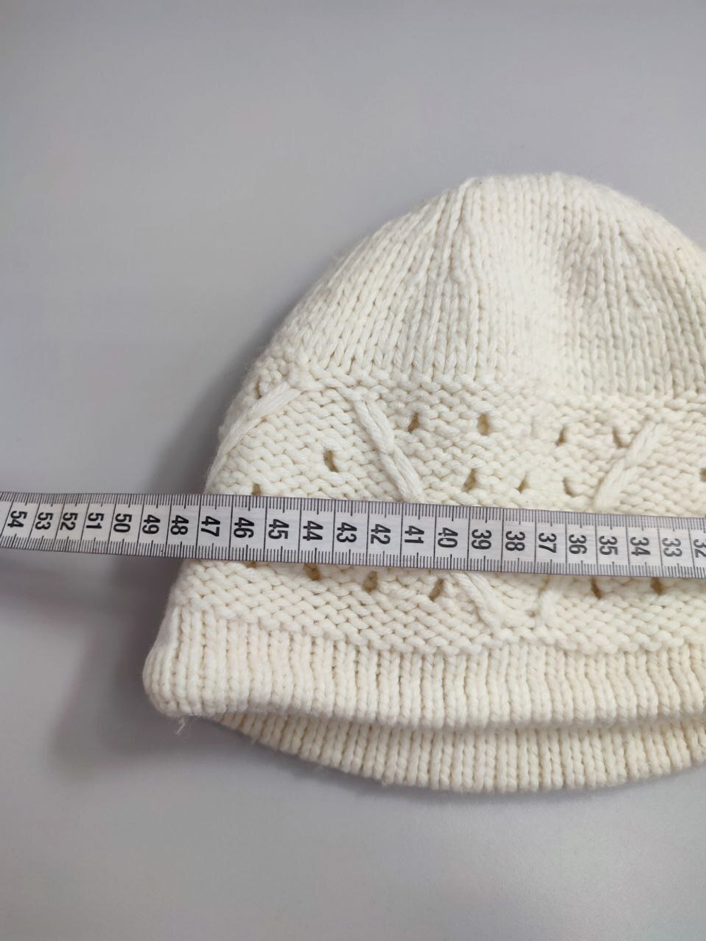 Шапка светлая