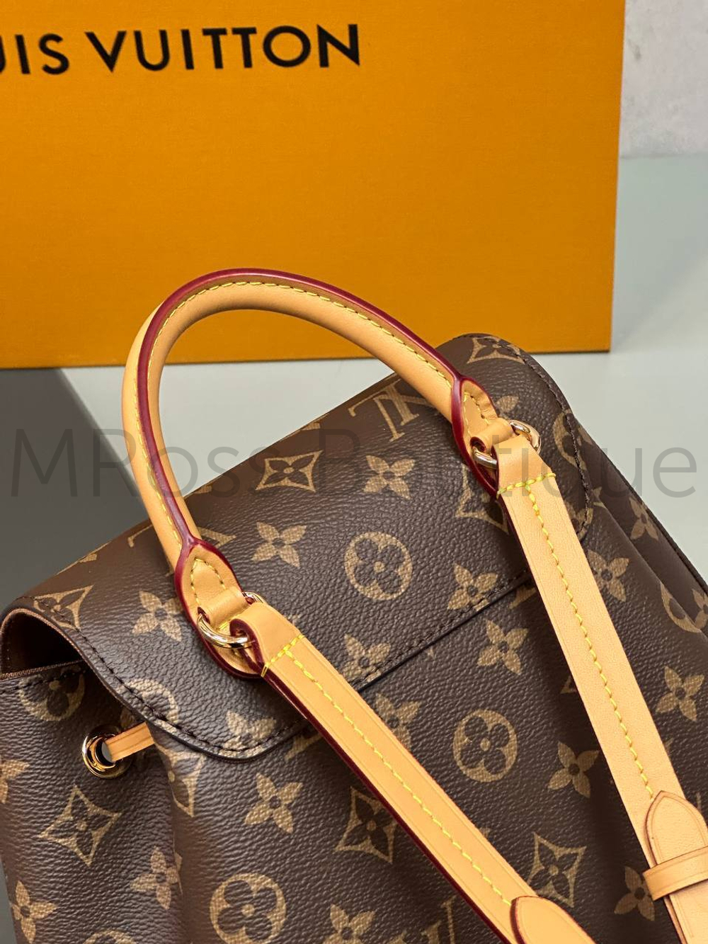 Рюкзак Montsouris Louis Vuitton из канвы Monogram